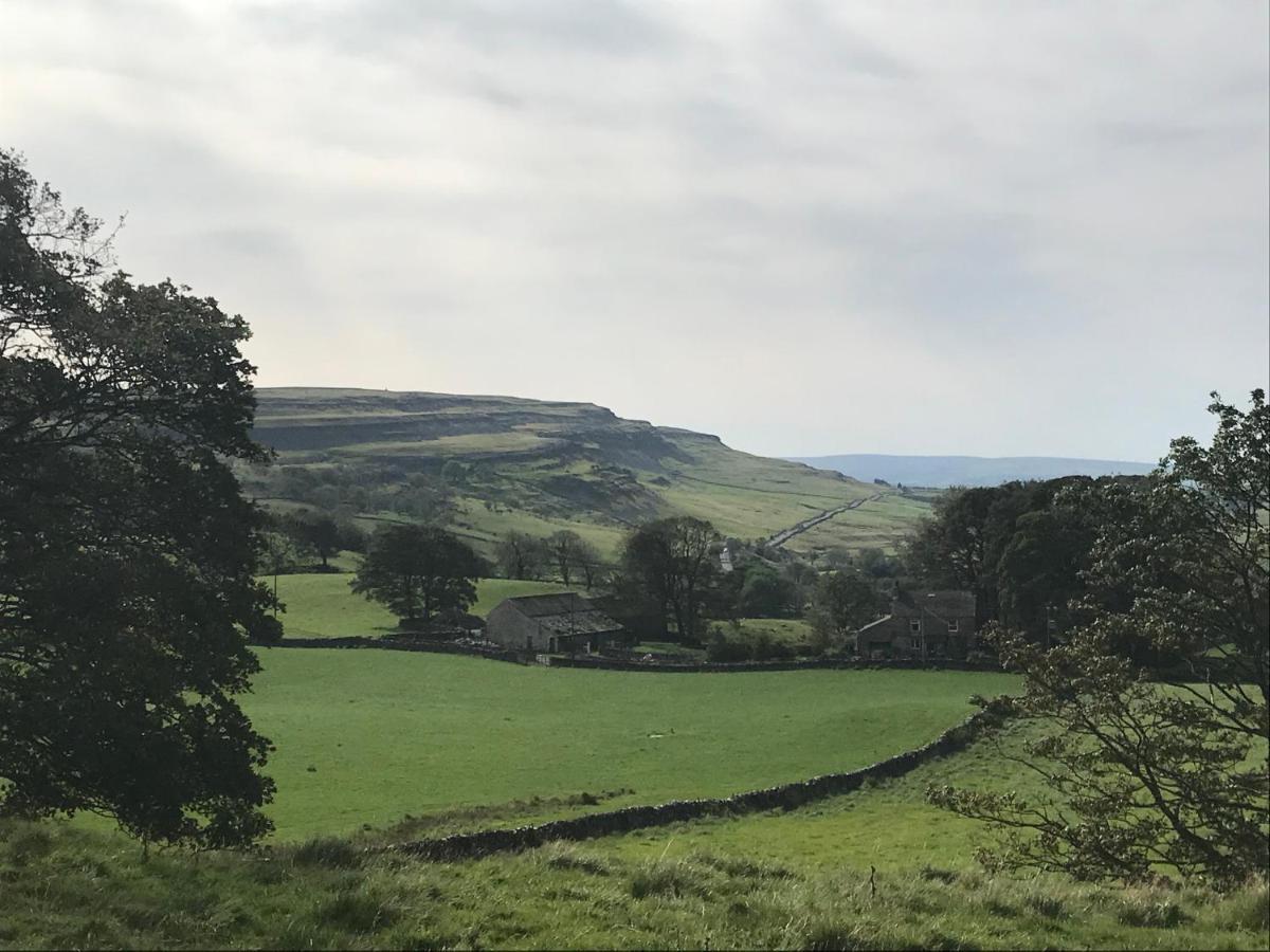 Old School House - Yorkshire Three Peaks Challenge Weathercote 외부 사진